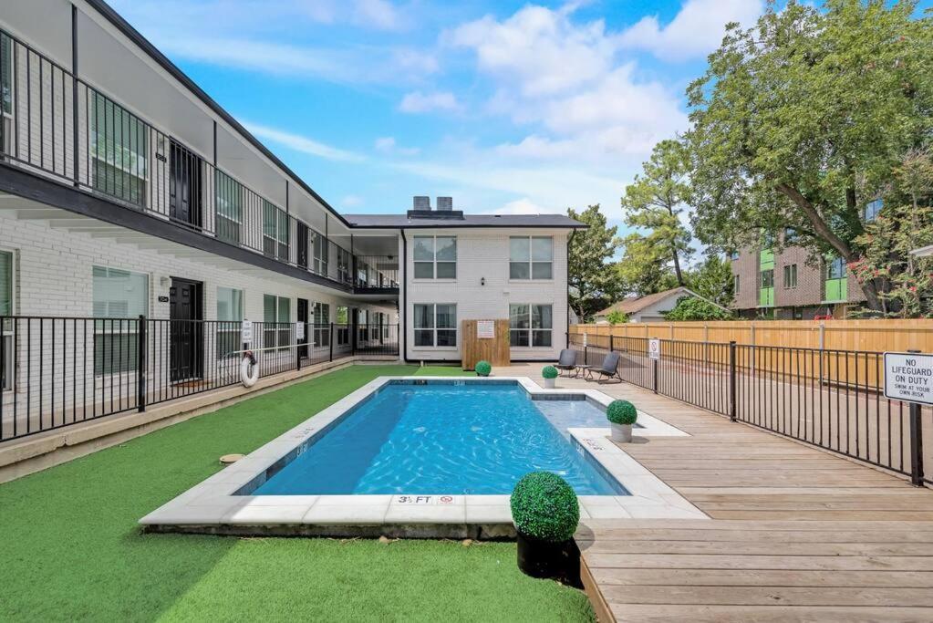 Dwell By Design & Arboretum Tickets Included Dallas Buitenkant foto